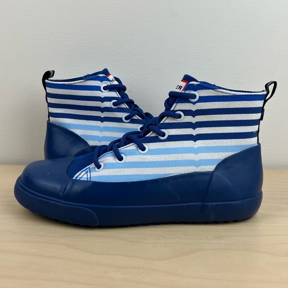 Hunter Kids Size 5.0 Target Blue & White Striped Rain Ankle Boots Lace Up - Picture 3 of 11